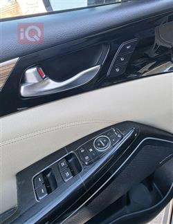 كيا كادينزا